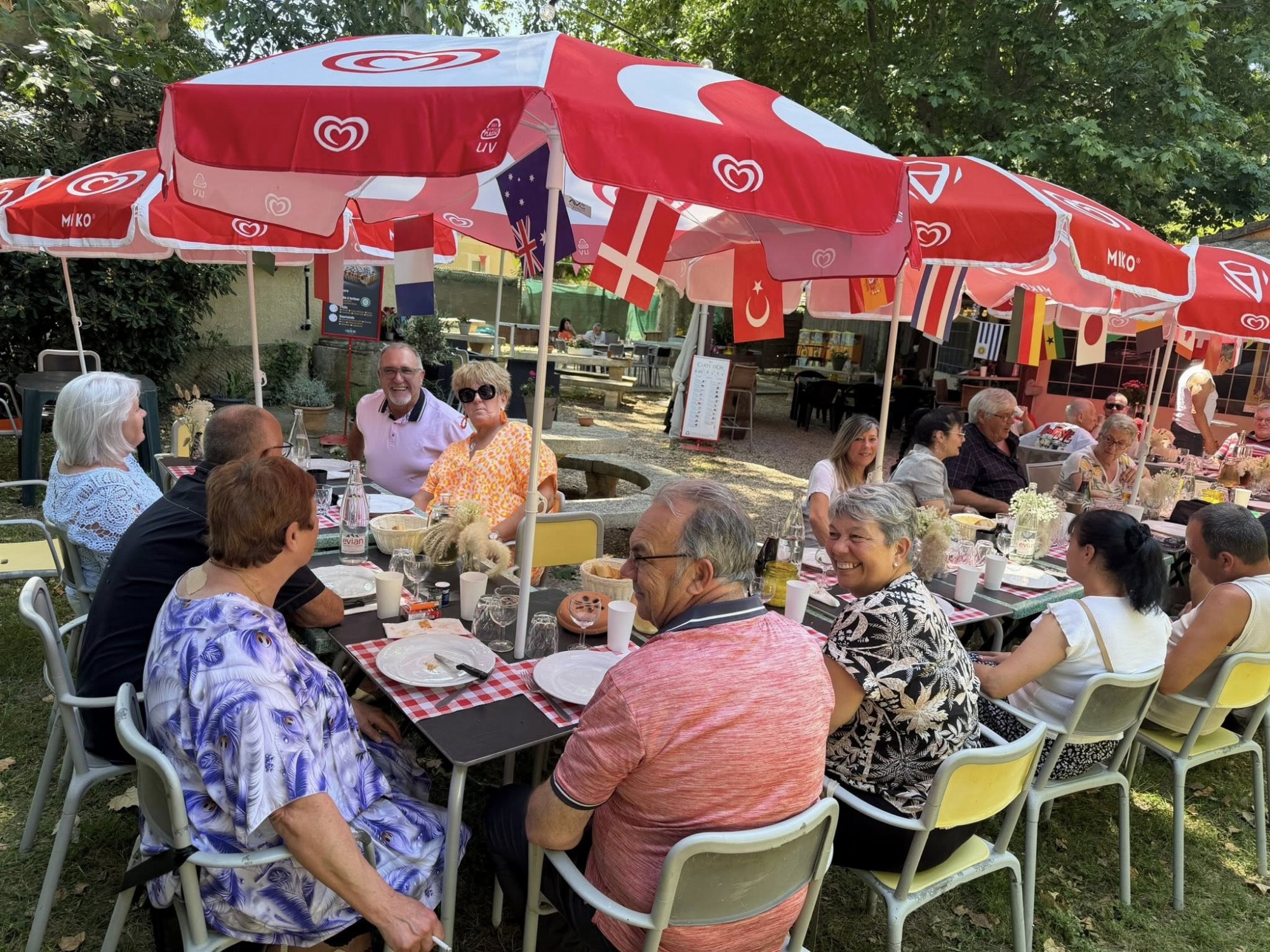 La guinguette des amis_Saint-Martin-de-Crau